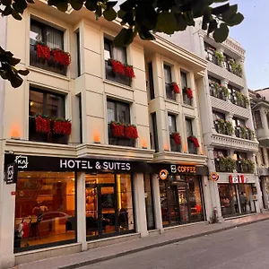 Ka & 4*, Istanboel Turkije